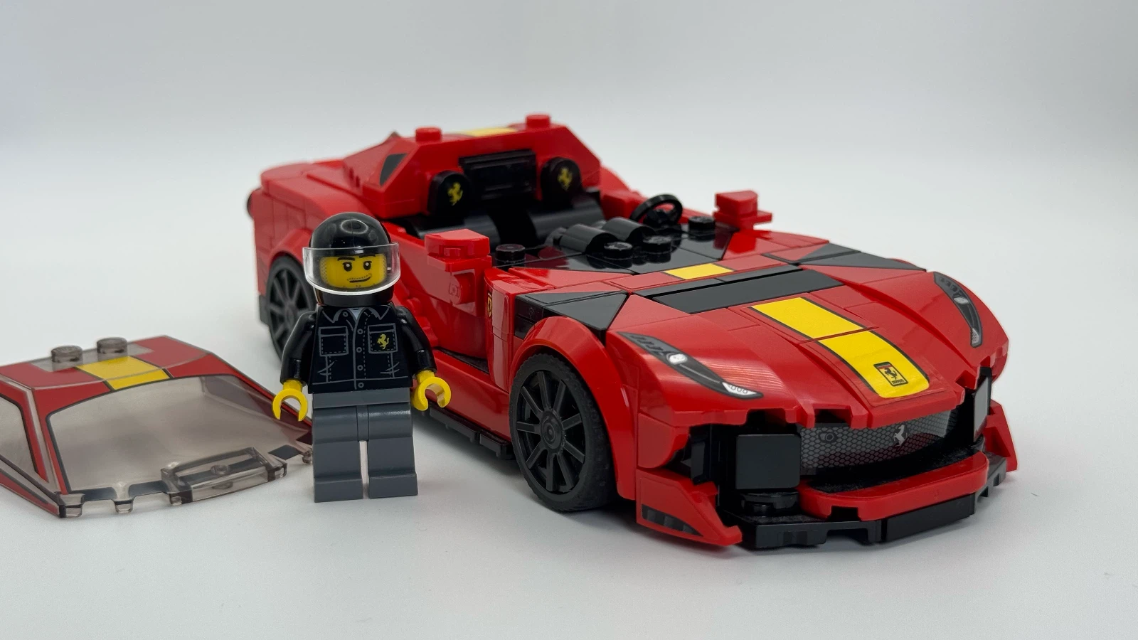 Brickora product detail showing condition, contents or model detail